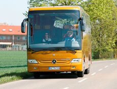 /mercedes-benz-auto/avtobusy/mercedes-buses-tourismo/images/busy/Tourismo/tourismo_04.jpg
